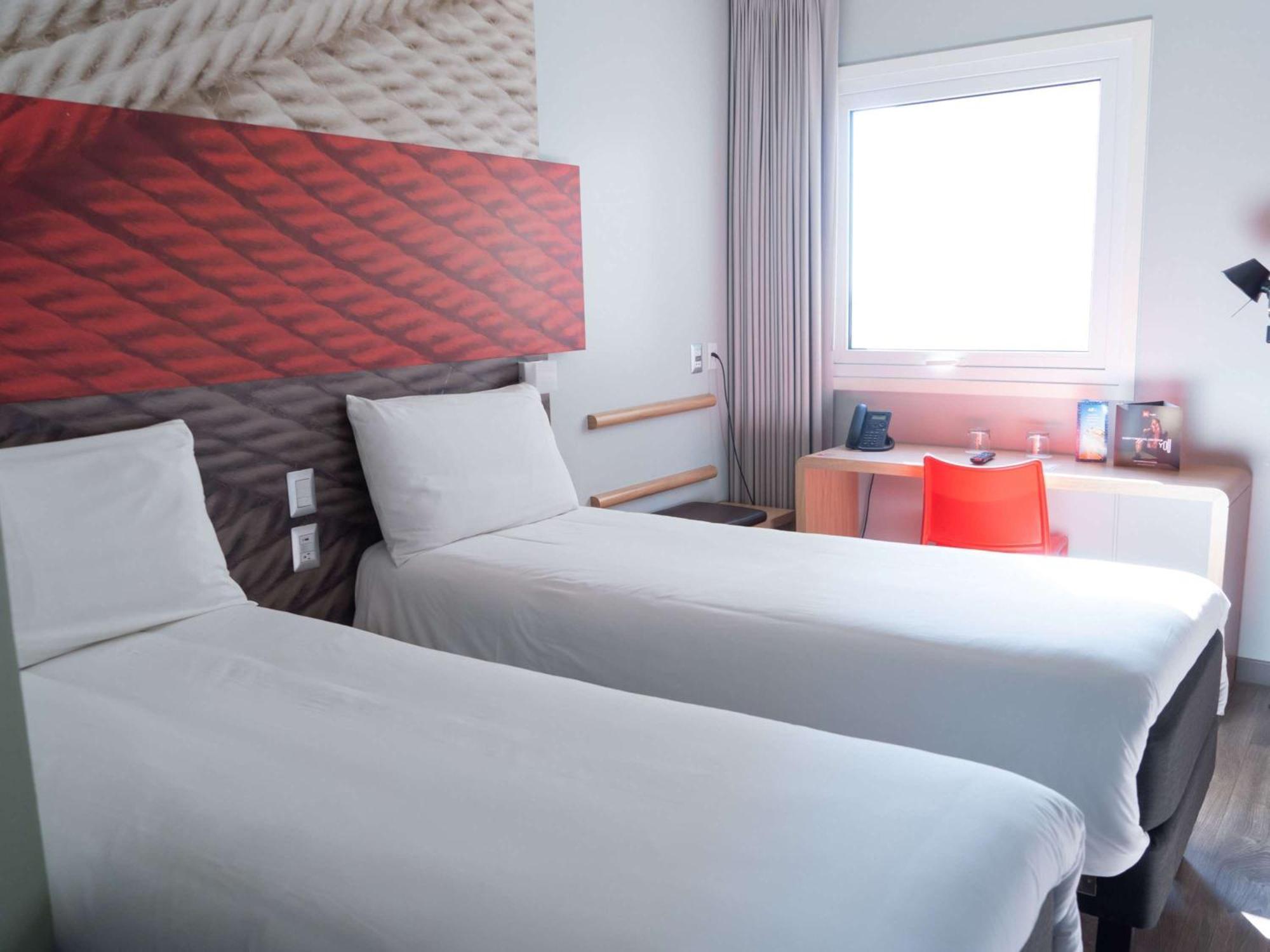 Hotel Ibis Trujillo Zewnętrze zdjęcie