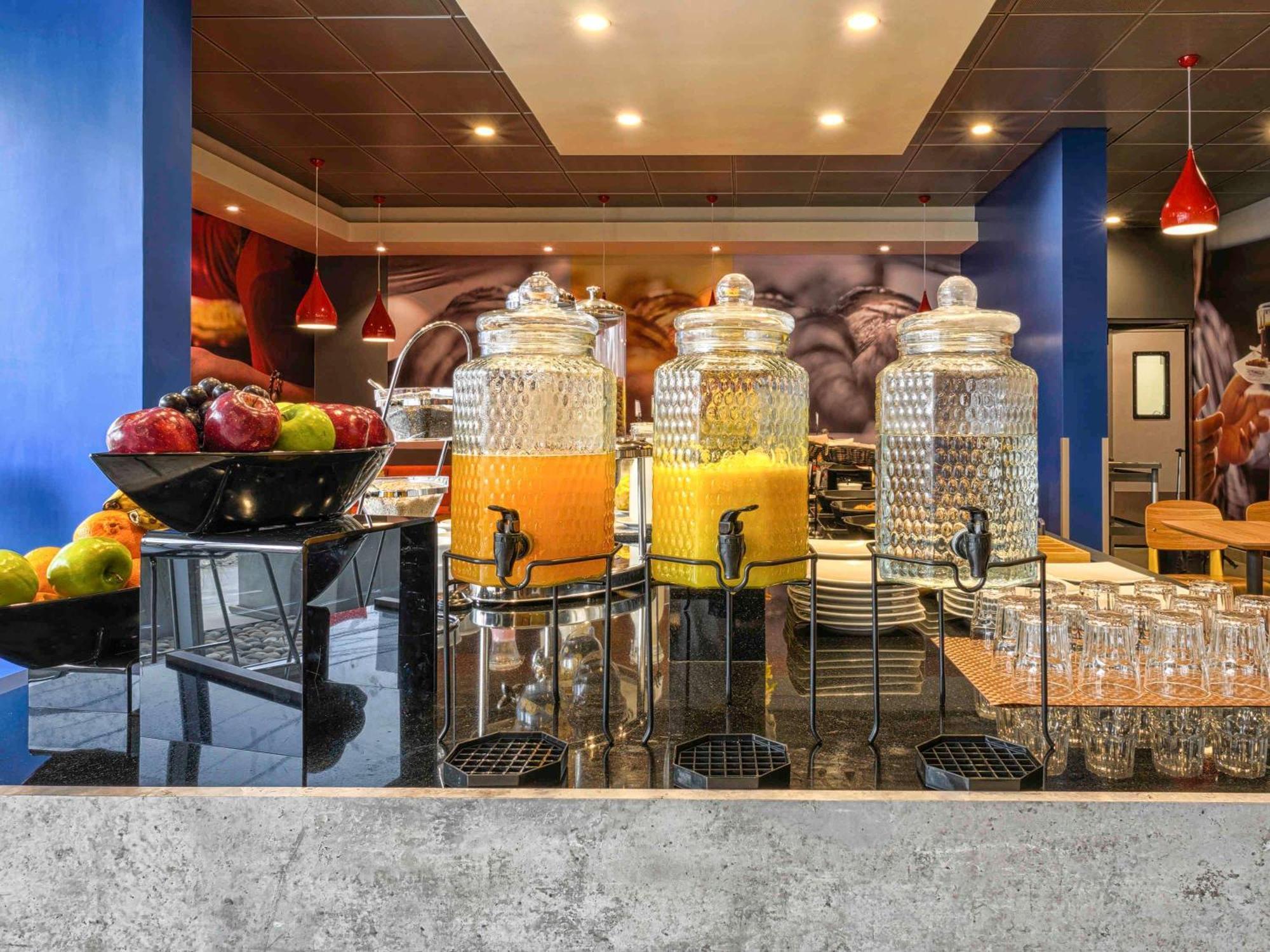 Hotel Ibis Trujillo Zewnętrze zdjęcie
