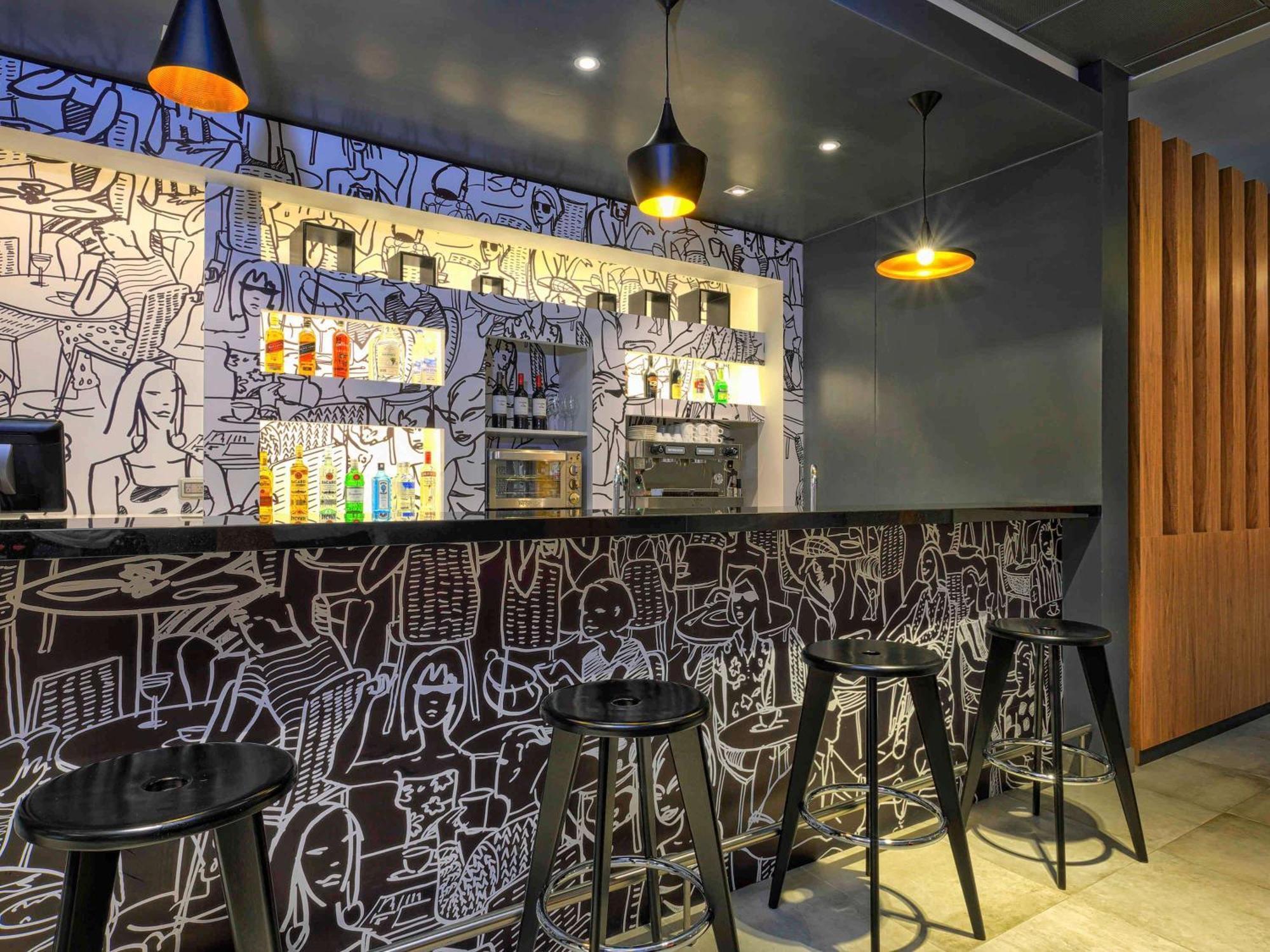 Hotel Ibis Trujillo Zewnętrze zdjęcie
