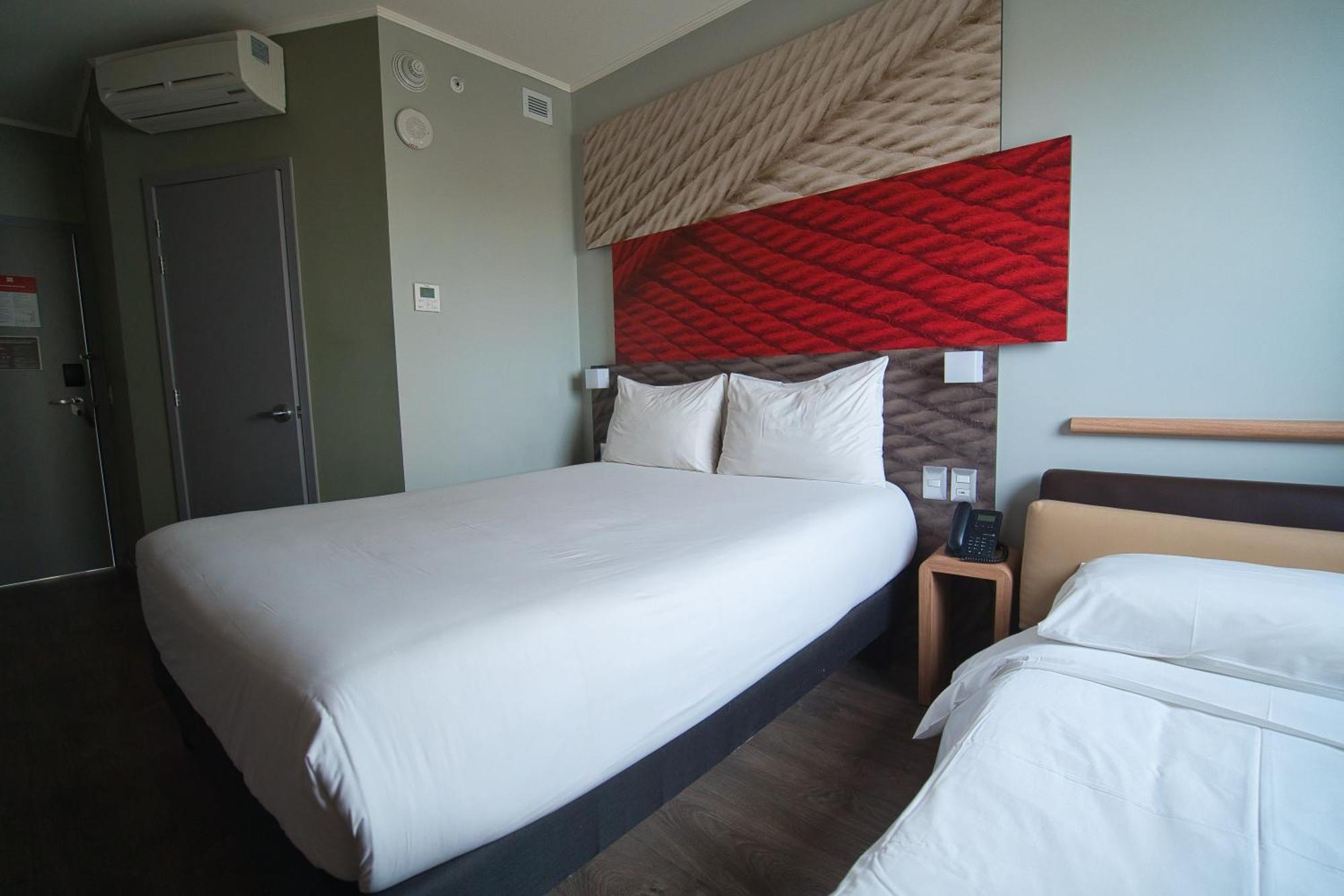 Hotel Ibis Trujillo Zewnętrze zdjęcie